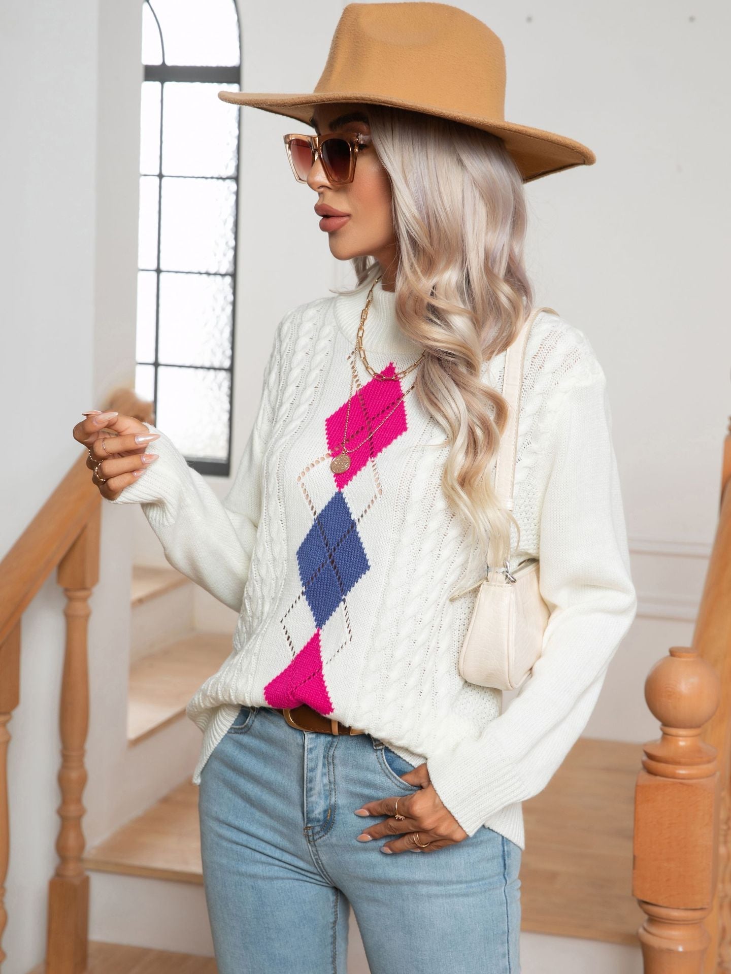 Damen Strickpullover mit modernem Rautenmuster und Zopfmuster R&B