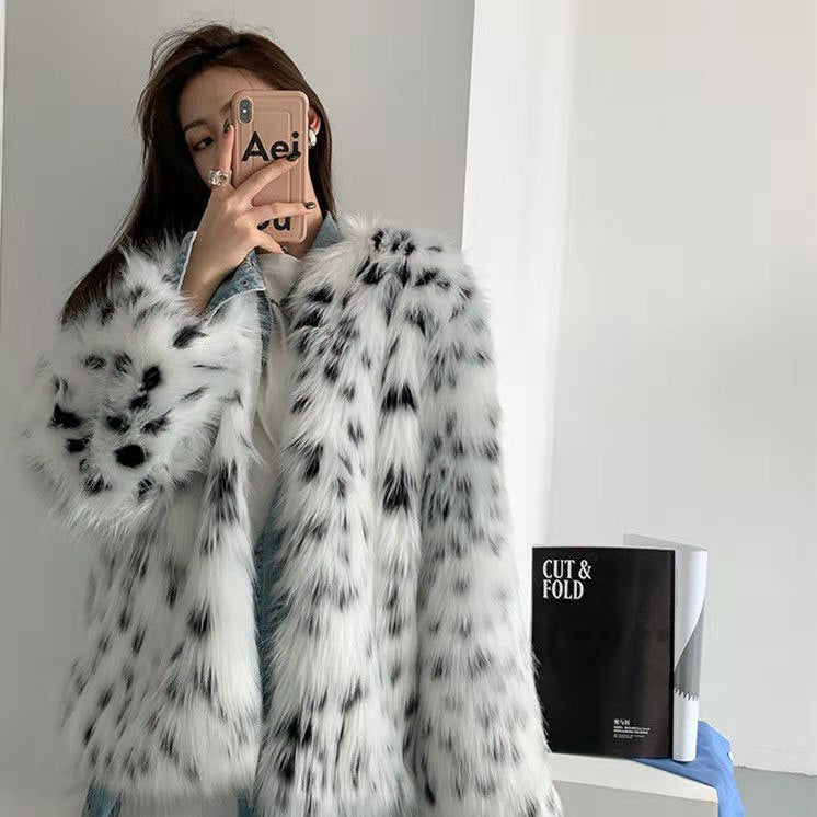 Damen Trendige Kunstfelljacke mit auffälligem Muster und voluminösem Schnitt R&B