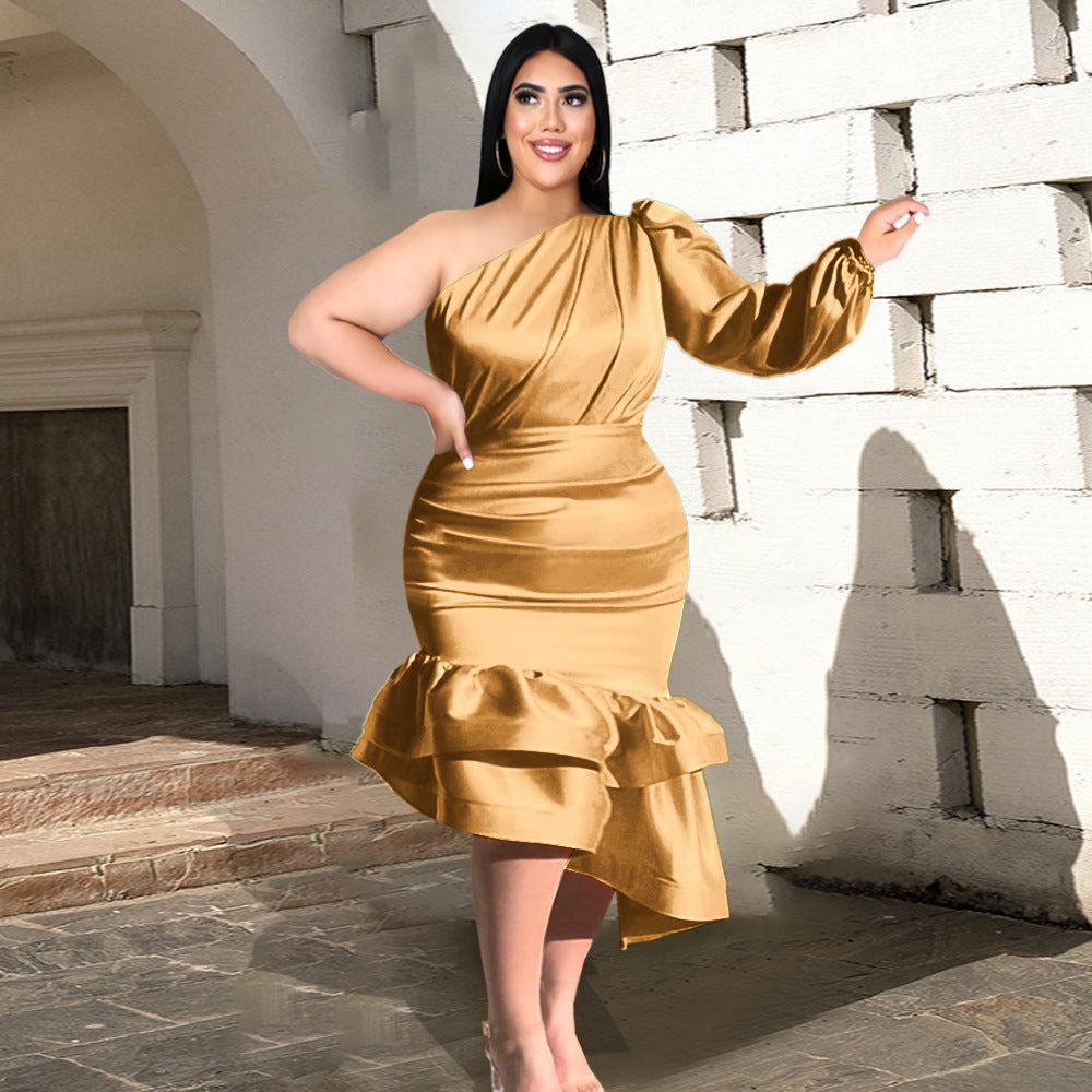 Damen Wickelkleid mit asymmetrischem Saum und aufwendigem Rüschendesign R&B