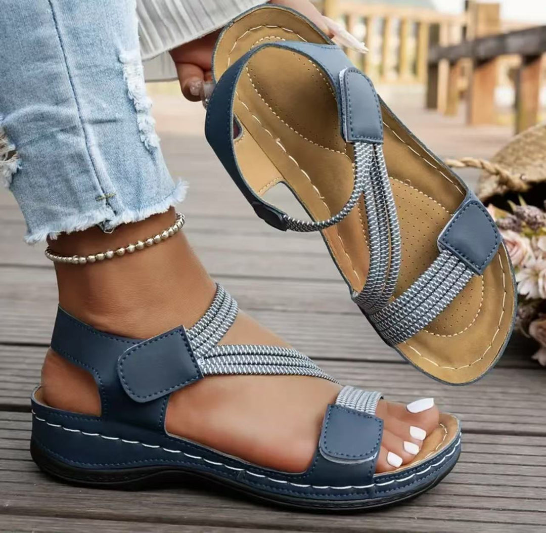 Damen Sandalen mit verstellbarem Riemen und ergonomischem Fußbett R&B