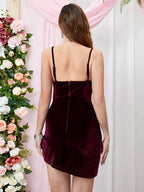 Damen Elegantes Samt Minikleid mit Spitzeneinsatz R&B