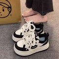 Damen Schnürsneaker mit modernen Design-Elementen und dämpfender Sohle