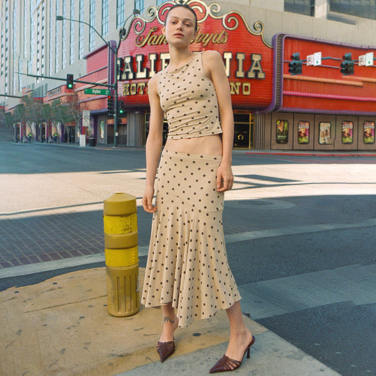 Damen Maxikleid mit lässiger Raffung und elegantem Volantübergang R&B