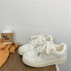 Damen Sneakers im minimalistischen Design mit atmungsaktivem Obermaterial und dämpfender Sohle R&B