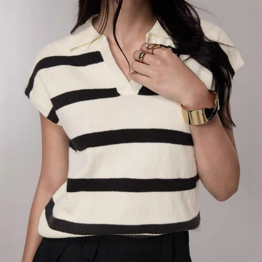 Damen Modisches Kurzarm-Pullover mit Streifenmuster und Polo-Kragen