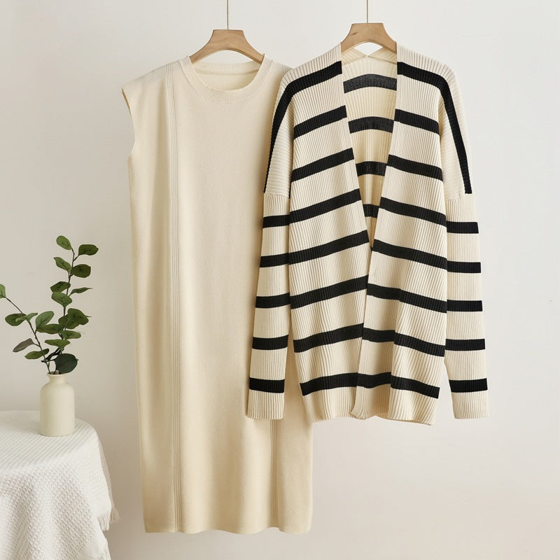 Damen elegantes und modulares Strickkleid mit lässiger Strickjacke R&B