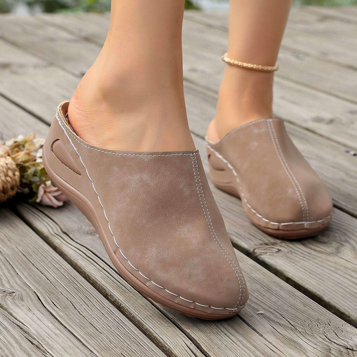 Damen Komfortable Clogs mit atmungsaktiven Einsätzen