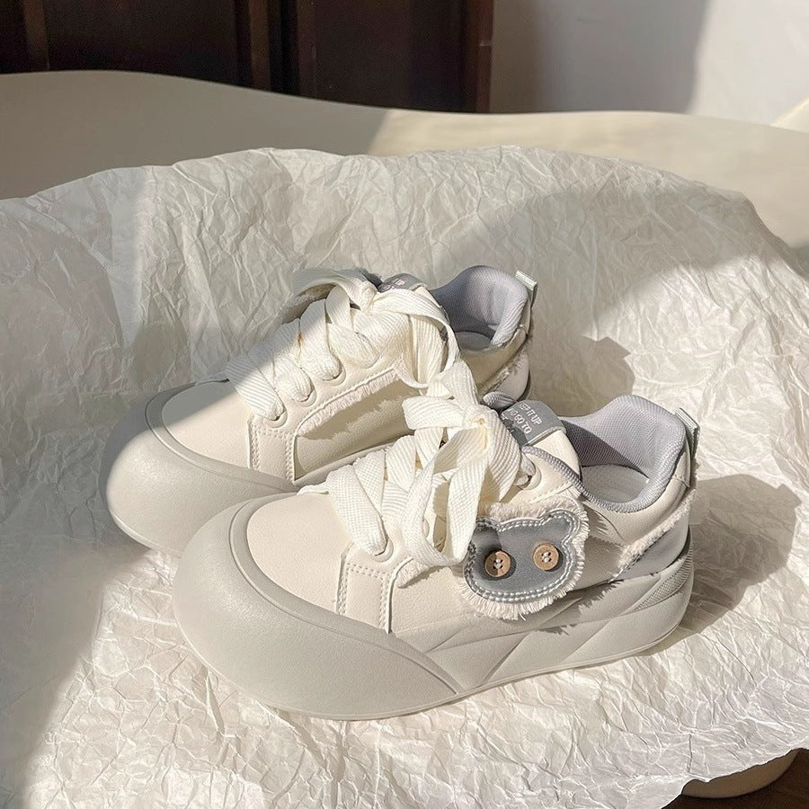 Damen Trendige Sneakers mit einzigartigem Blumen-Detail