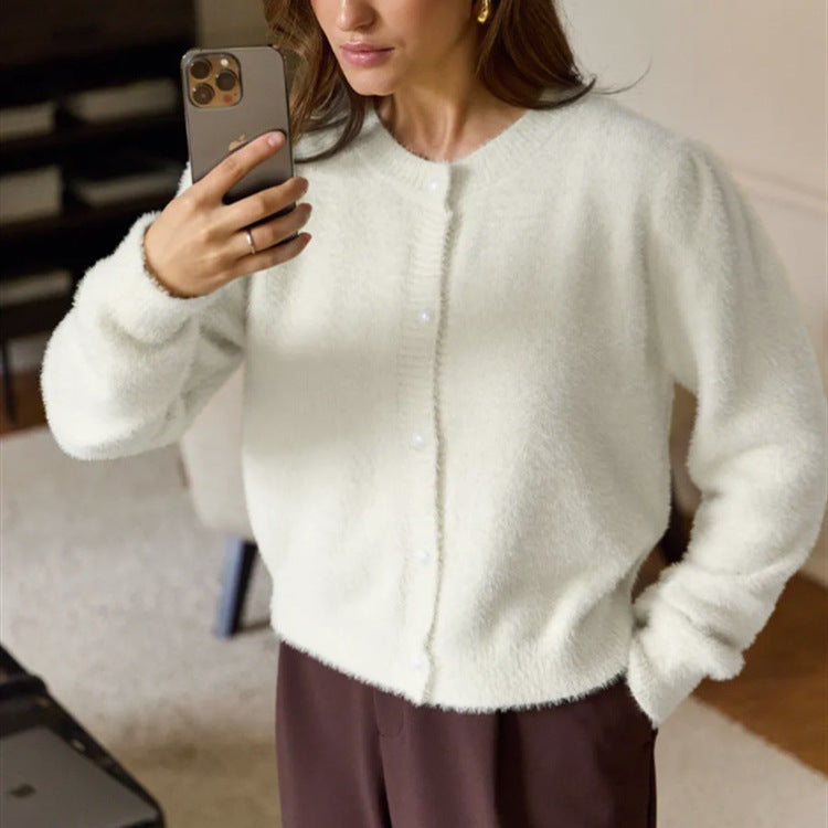 Damen Flauschiger Cardigan mit dekorativen Knöpfen und eleganter Passform R&B