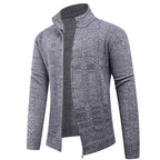 Herren Freizeit Strickjacke mit hohem Kragen und modernem Zipper