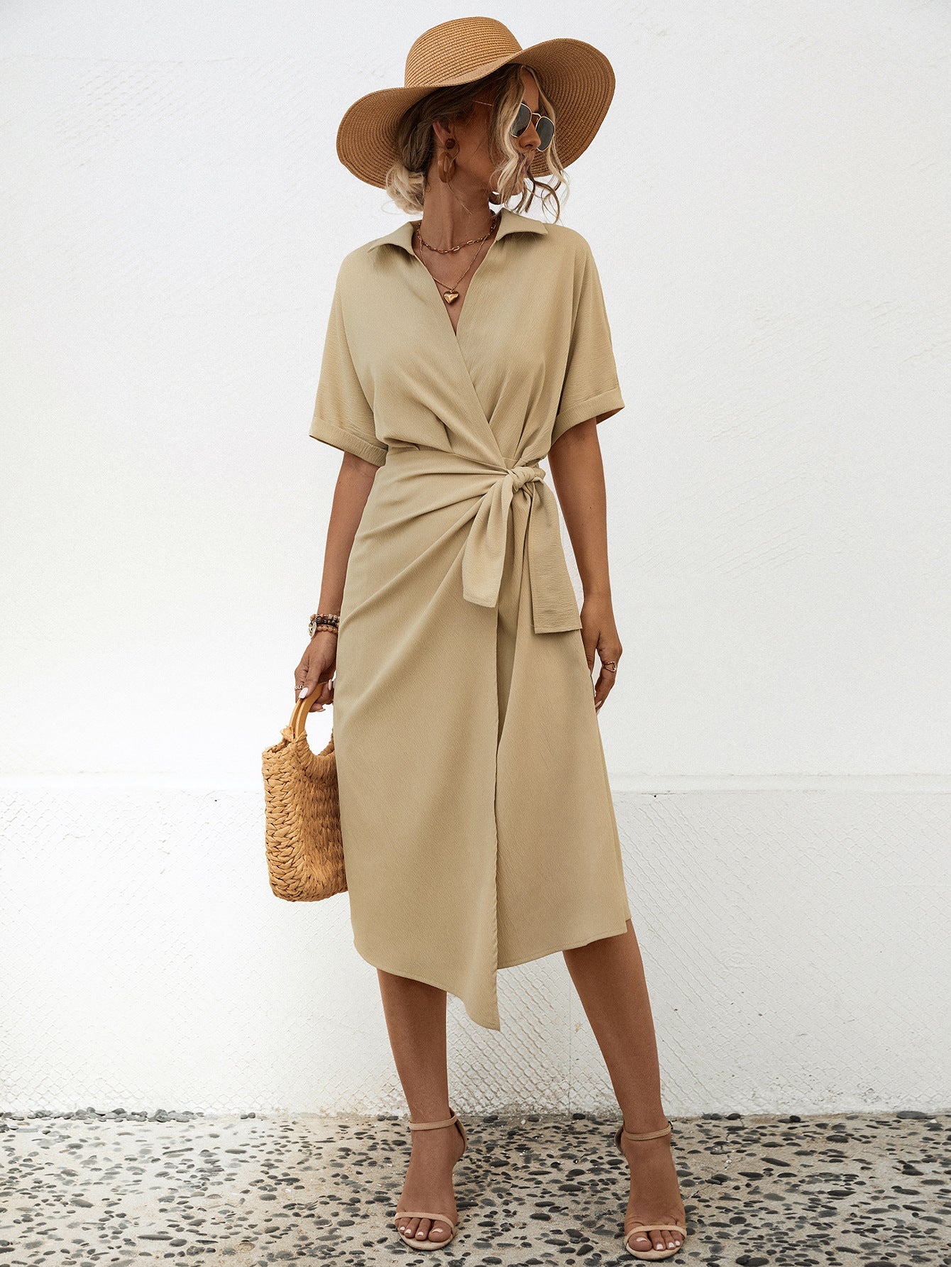 Damen Wickelkleid mit elegantem Kragen und Taillengürtel