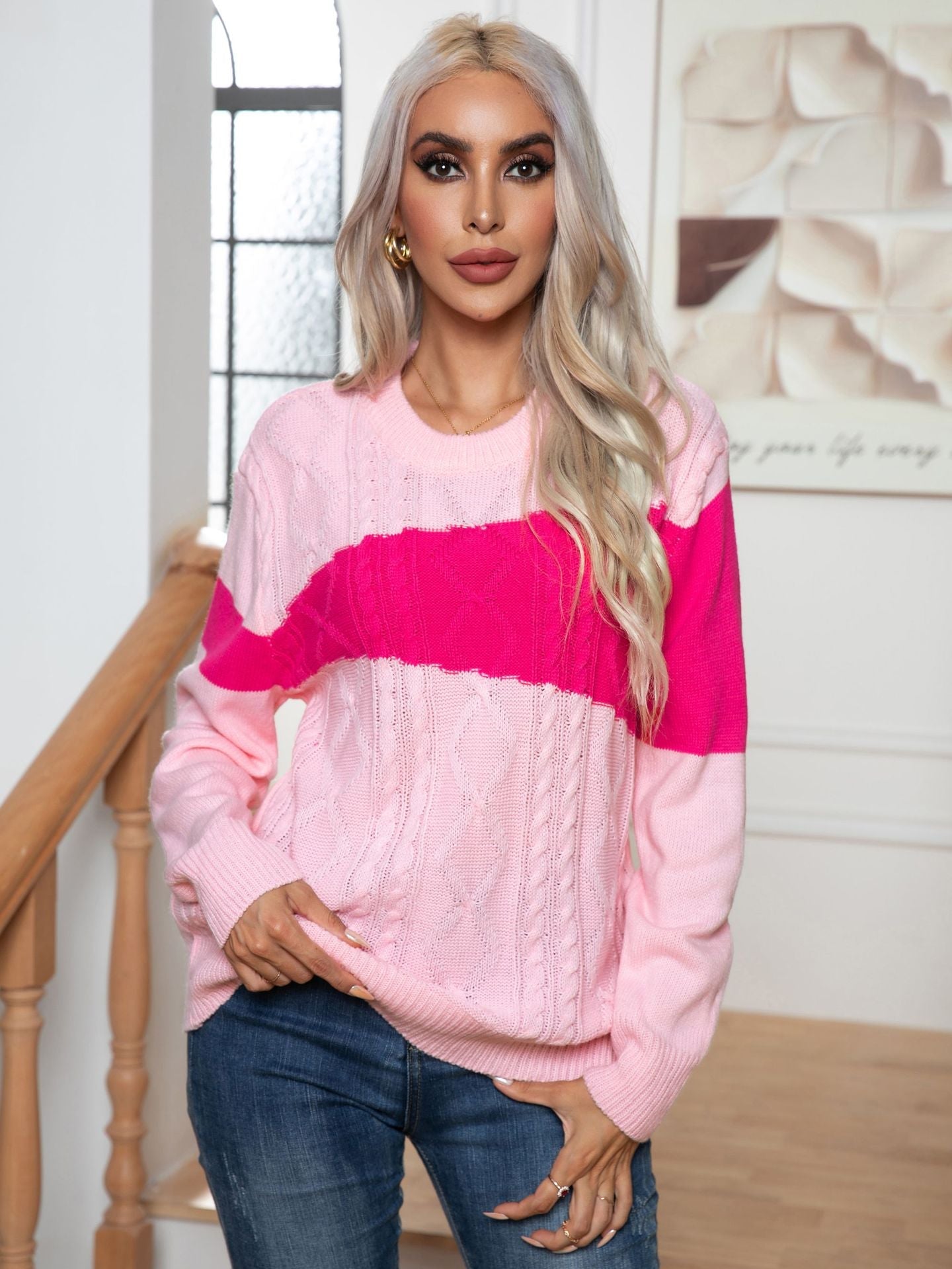 Damen Strickpullover mit modernen Kontrasten und Zopfmuster R&B