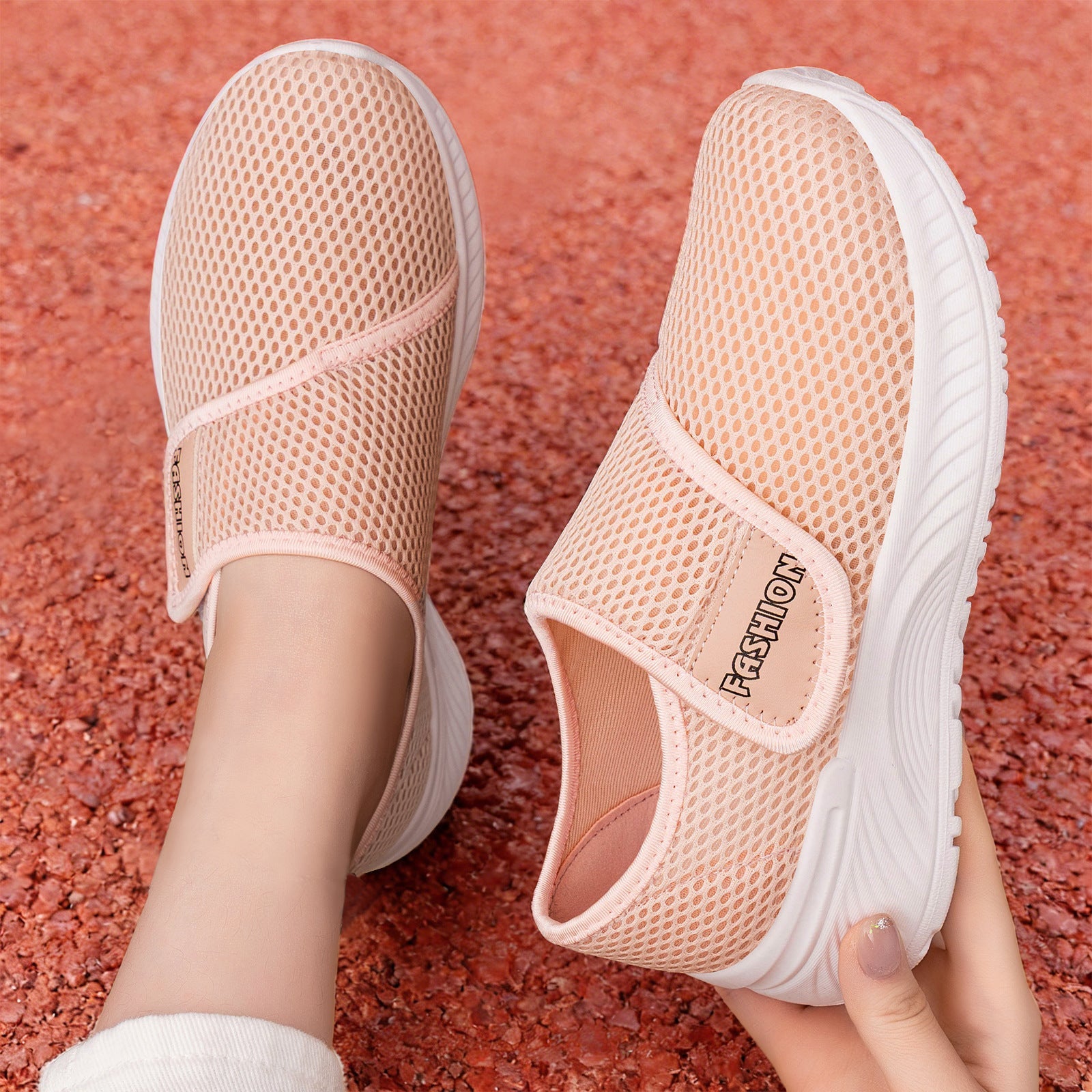 Damen Atmungsaktive Slip-On Sneakers mit elastischem Verschluss R&B