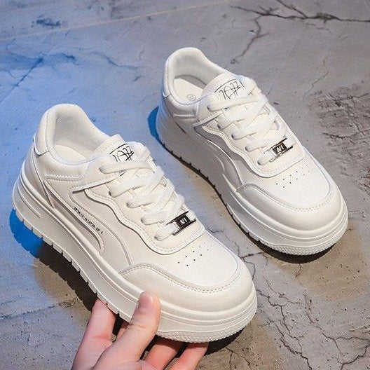 Damen Modische Sneaker mit dämpfender Sohle und ergonomischem Design R&B