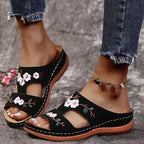 Damen Bequeme und elegante Pantoletten mit floralem Stickdesign R&B