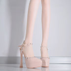 Damen Plateau High Heels mit spitzen Metallakzenten R&B