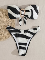 Damen Bandeau-Bikini mit modischem Schnallen-Detail und asymmetrischem Schnitt R&B