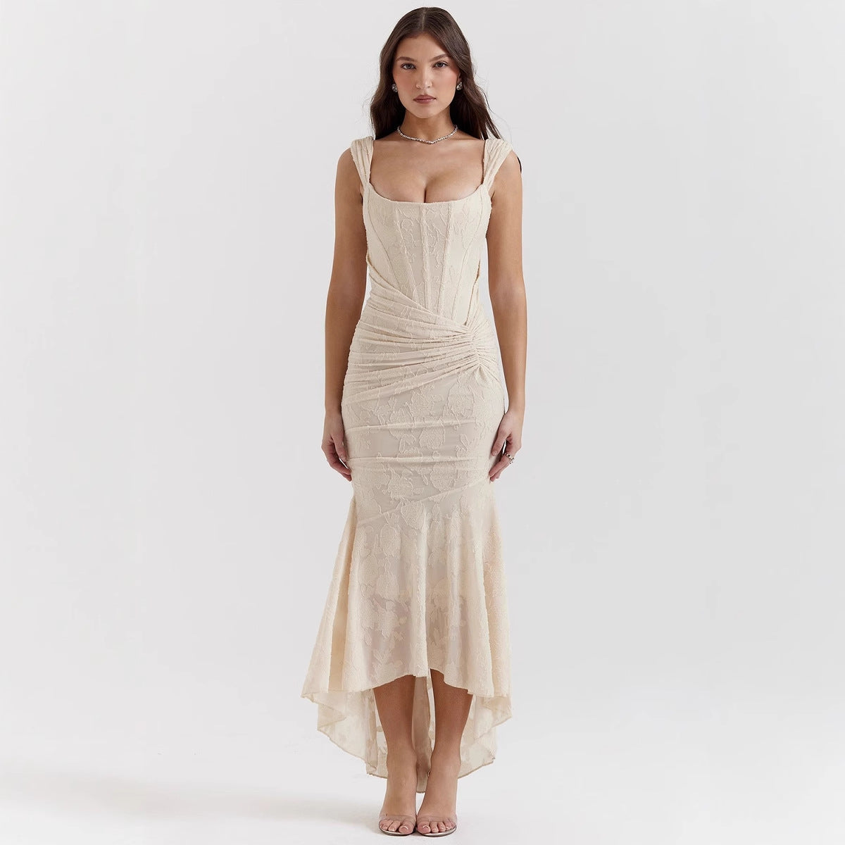 Damen Elegantes Maxikleid mit raffinierten Rüschen und schmeichelndem Schnitt R&B