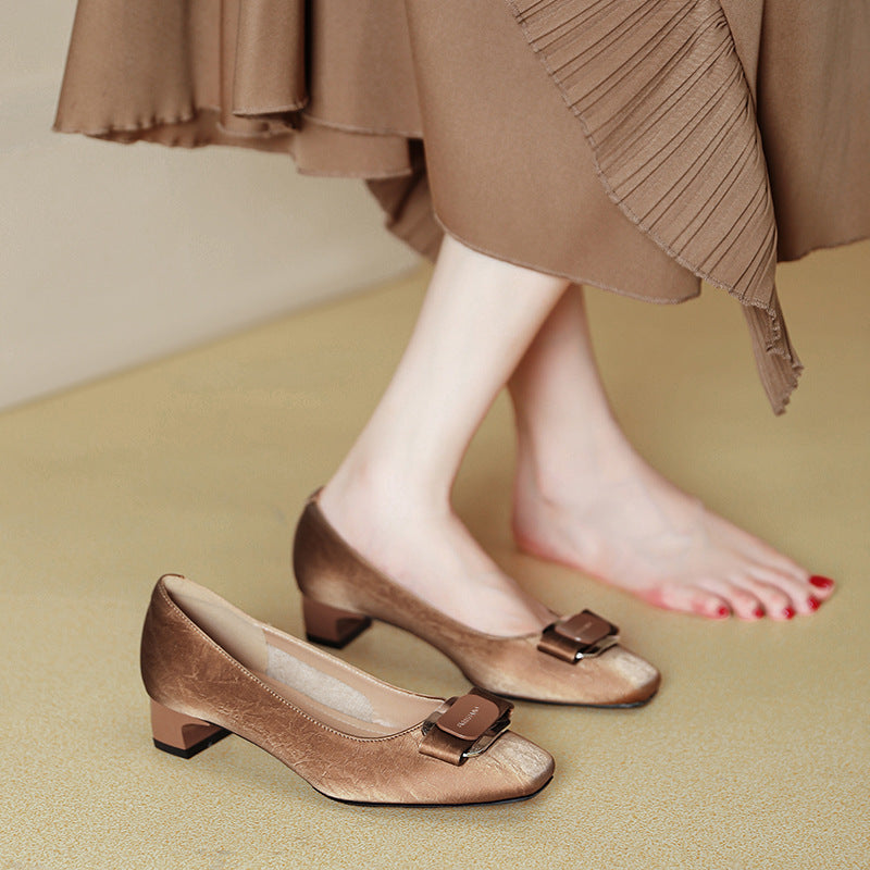 Damen Ballerinas mit elegantem Quadrat-Design und dekorativem Riemen