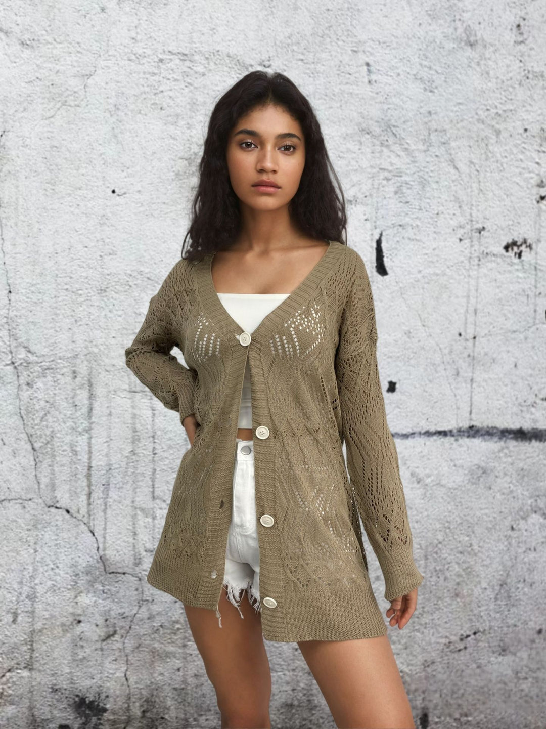 Damen Strickjacke mit luftiger Lochmusterung und schönen Knöpfen R&B