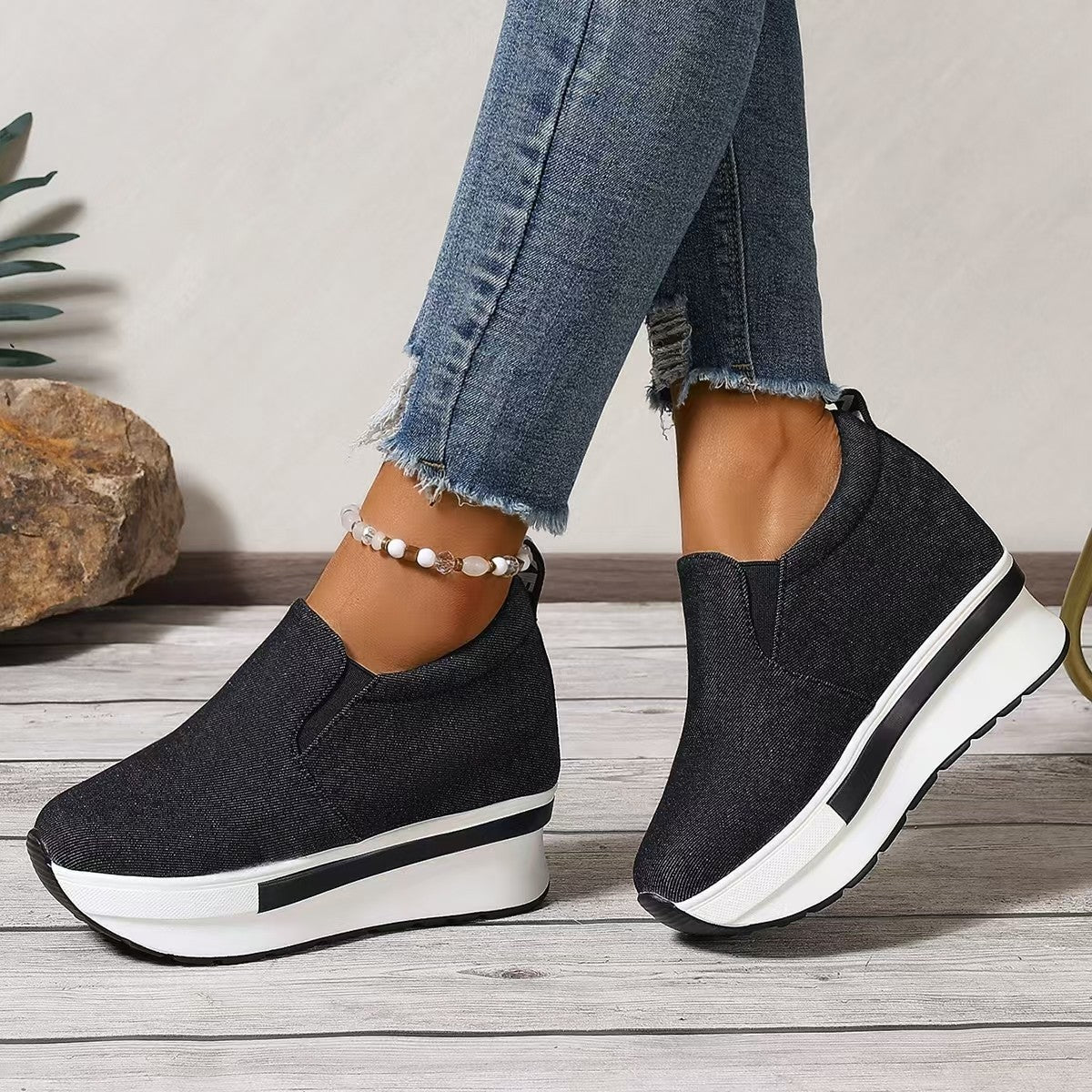 Damen Komfortable Slip-On Sneakers mit ergonomischem Fußbett und modischem Design R&B
