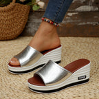 Damen Glamouröse Wedge-Pantoletten mit schimmerndem Obermaterial und bequemer Sohle