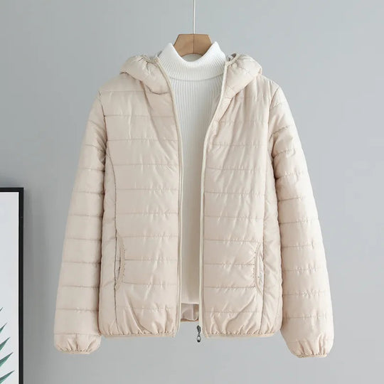 Damen gesteppte Übergangsjacke mit Kapuze und modernem Schnitt R&B