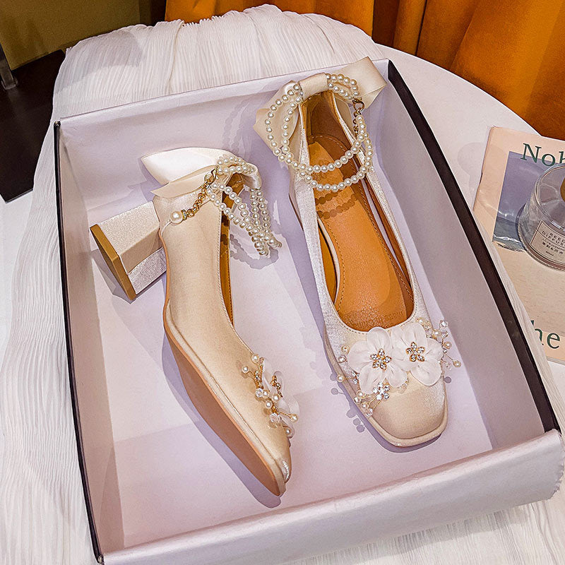 Damen verzierte und elegante Absatzschuhe