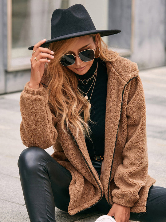 Damen Teddy-Fleecejacke mit praktischen Taschen und hohem Kragen R&B