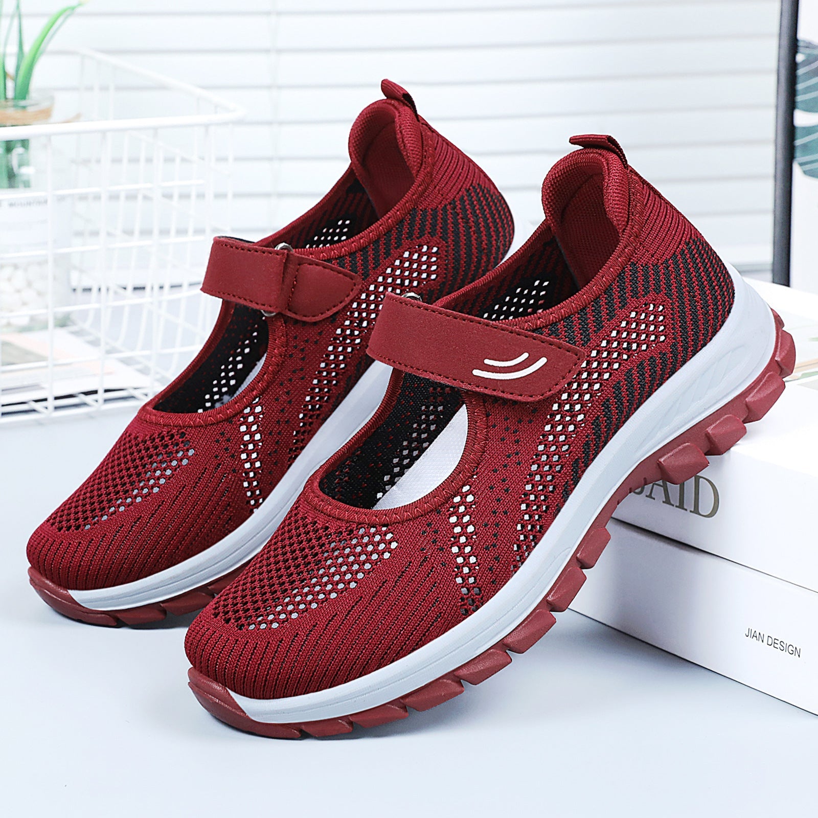 Damen Atmungsaktive Fitness-Schuhe mit praktischem Klettverschluss R&B