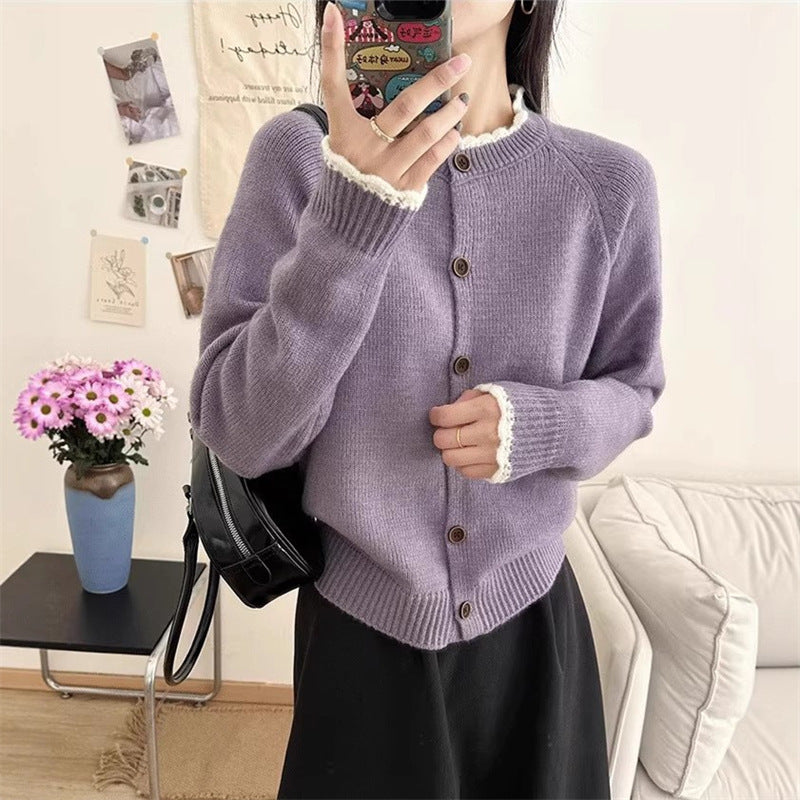 Damen Strickjacke mit Knopfdetails und dekorativem Kragen R&B