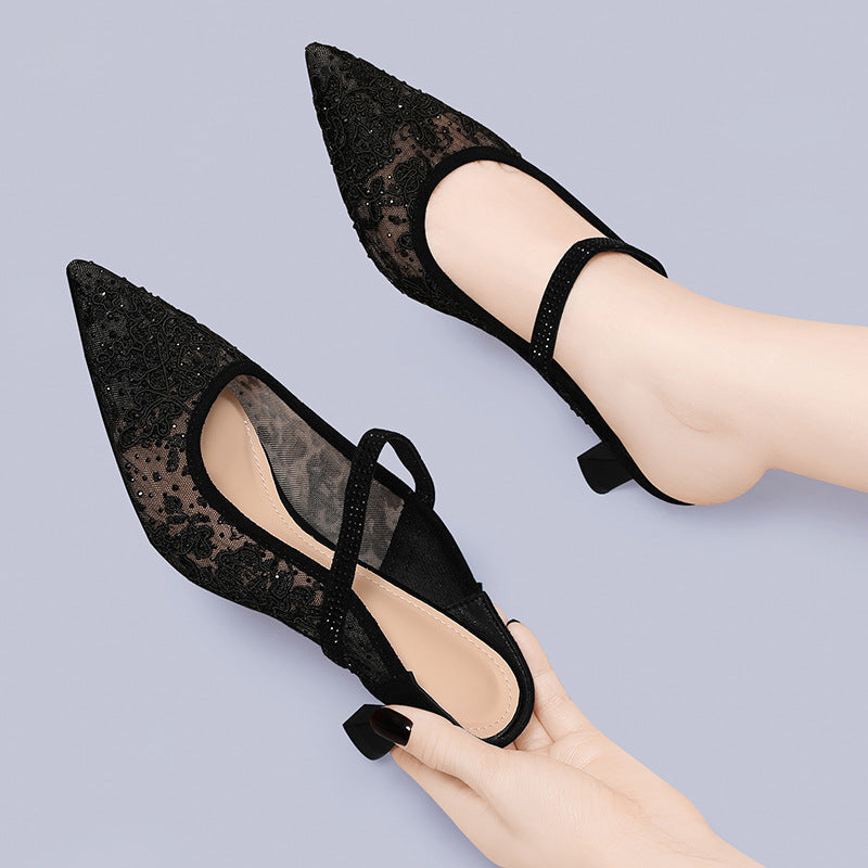 Damen Elegante Slingback-Pumps mit feinen Spitzen-Details und bequemer Absatzhöhe R&B