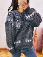 Damen Strickjacke mit buntem nordischen Muster und hochwertigen Holzknöpfen R&B