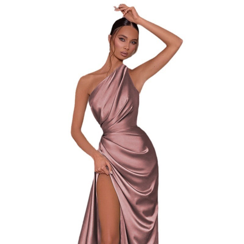 Damen Elegantes One-Shoulder Maxikleid mit drapiertem Design und hohem Schlitz R&B