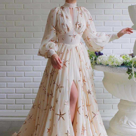 Damen Elegantes Abendkleid mit opulenter Transparenz und funkelnden Pailletten R&B
