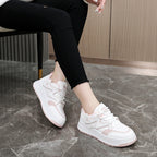 Damen Sportliche Sneakers mit atmungsaktiver Mesh-Konstruktion und dämpfender Sohle R&B