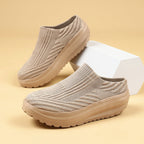 Damen bequeme Clogs mit atmungsaktivem Obermaterial und rutschfester Sohle
