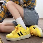 Damen Sportliche Freizeitsneaker mit markantem Obermaterial und innovativem Schnürsystem R&B