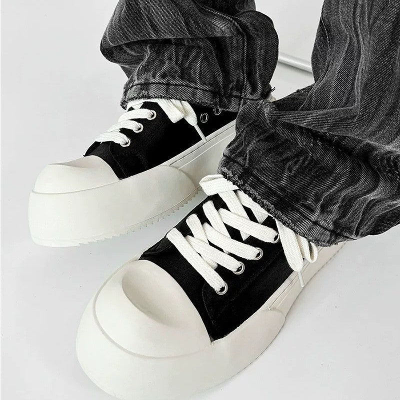 Damen Plateau-Sneaker im minimalistischen Design mit dicker Sohle