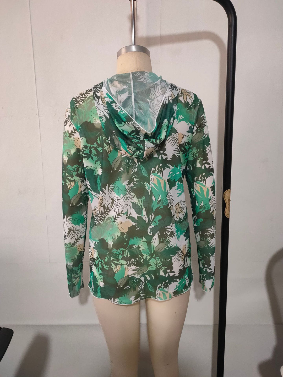 Herren Langarmshirt mit floralem Muster R&B