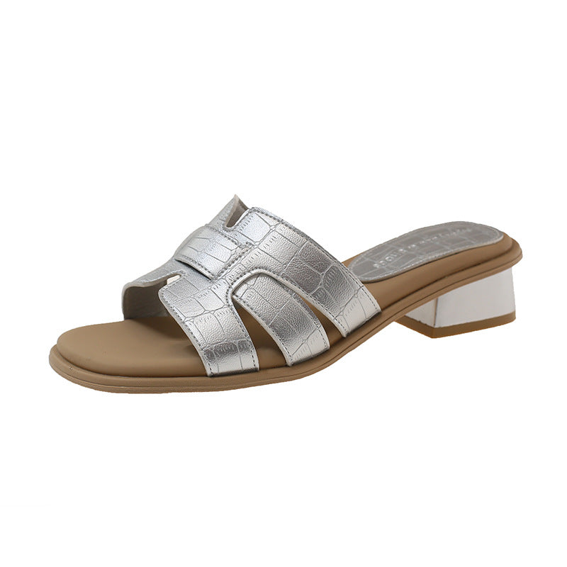 Damen Bequeme und stilvolle Mules mit moderne Prägung EB