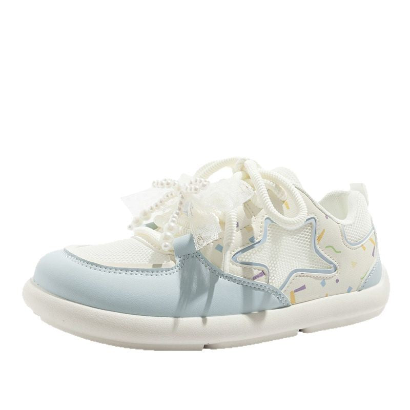 Damen Sneakers mit verspieltem Sternen-Muster und perlenverzierten Schnürsenkeln R&B