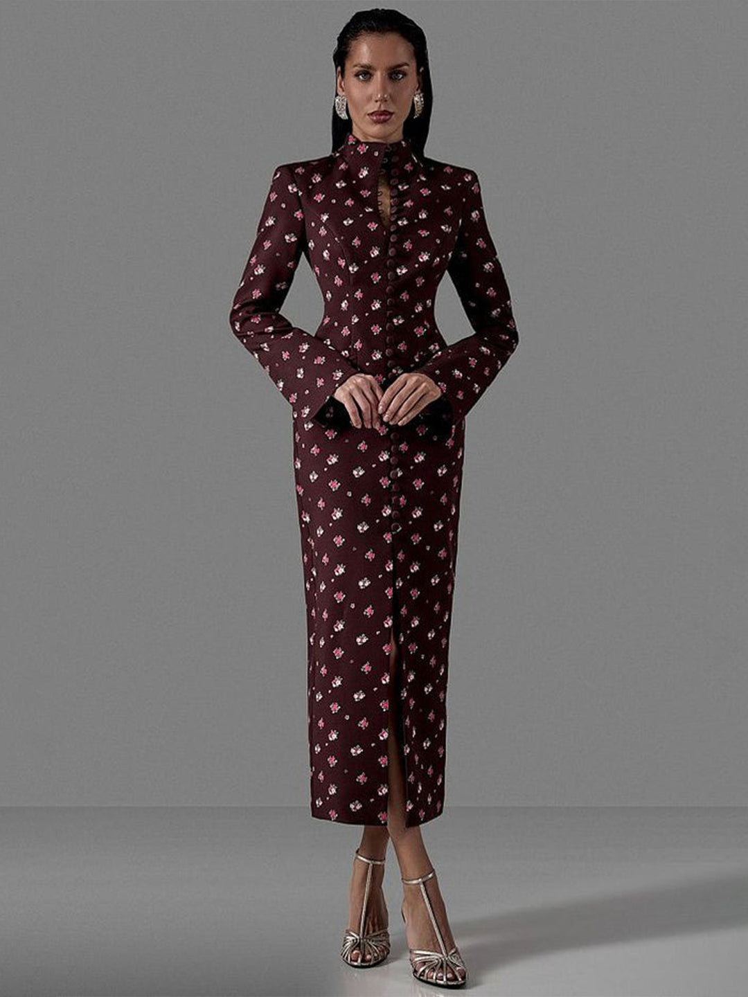 Damen Elegantes Langarmkleid mit floralem Muster und hochgeschlossenem Kragen R&B