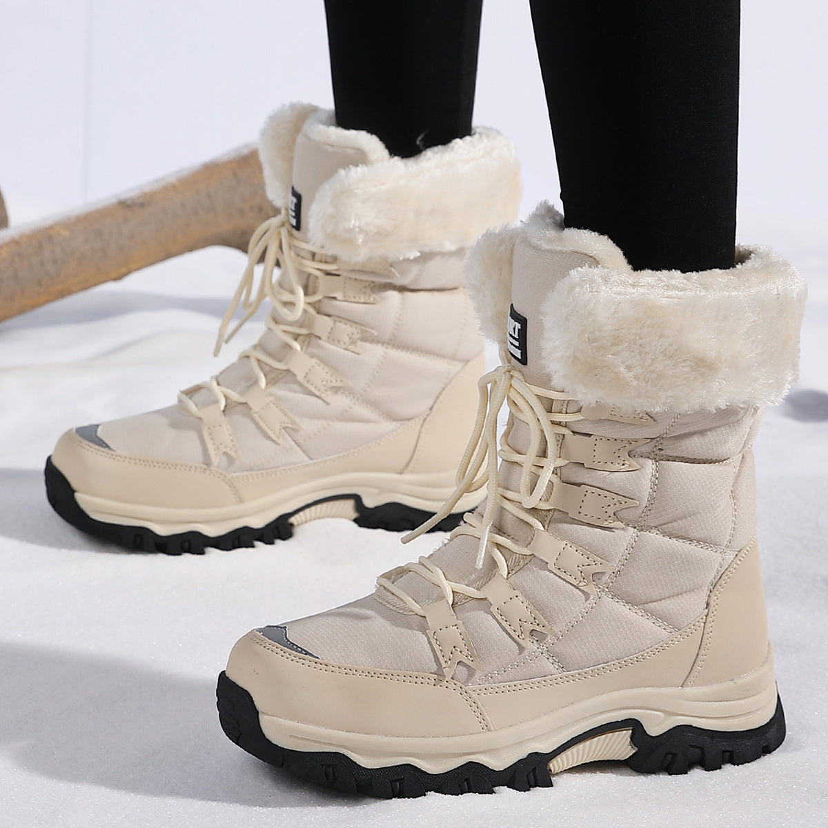 Damen Winterwanderboots mit isolierendem Futter und rutschfester Profilsohle R&B