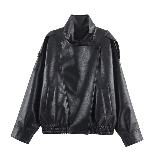 Damen Kunstlederjacke im modernen Design mit hochgeschlossenem Kragen und praktischen Taschen R&B