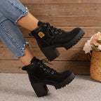 Damen Schnürstiefeletten mit markanten Profilsohlen und elegantem Anhänger R&B