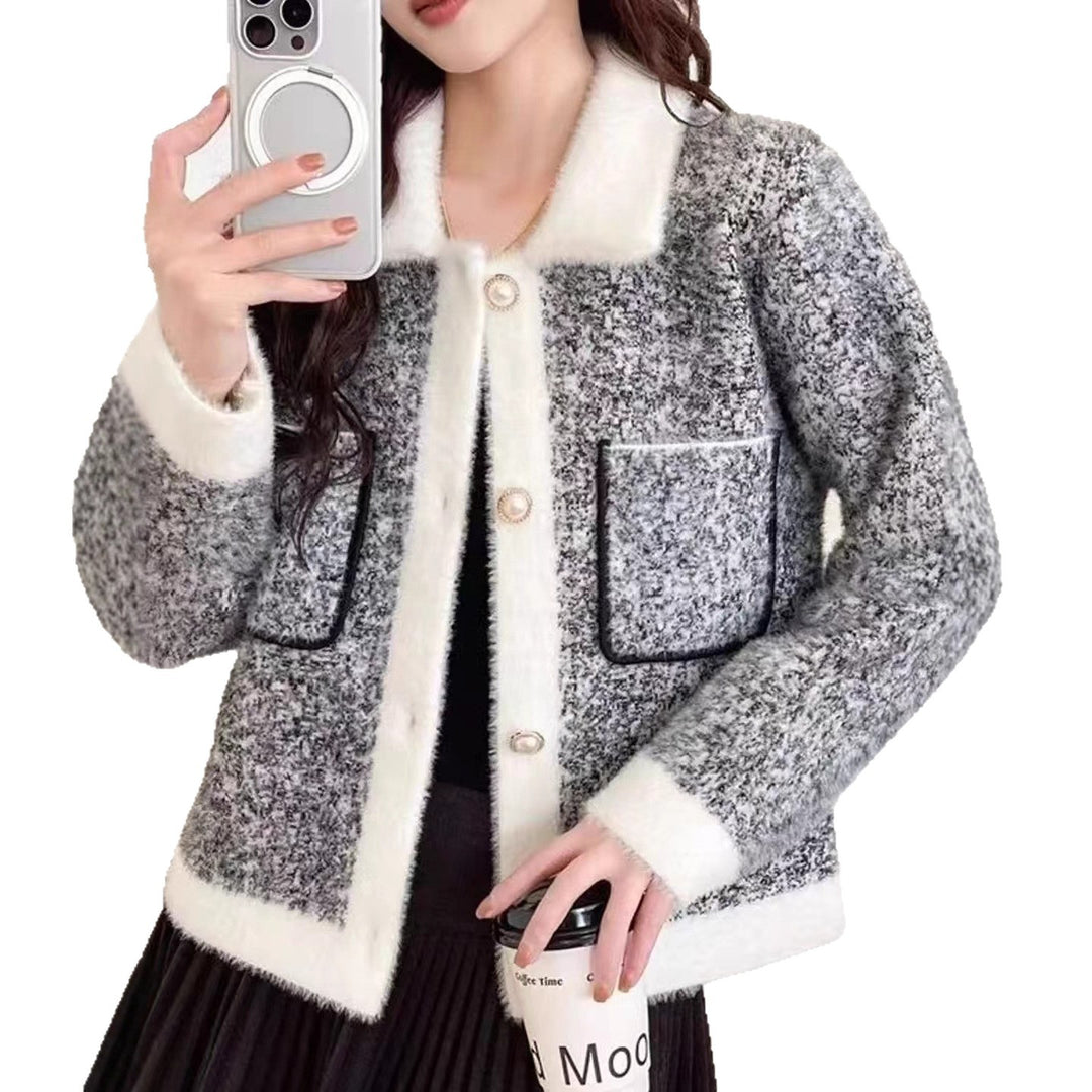 Damen Flauschige Strickjacke mit kontrastierenden Taschen und Kragen R&B
