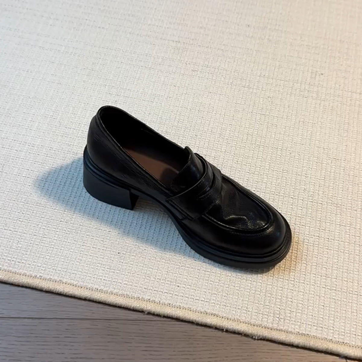 Damen Elegante Loafers mit moderner Blockabsatzgestaltung R&B