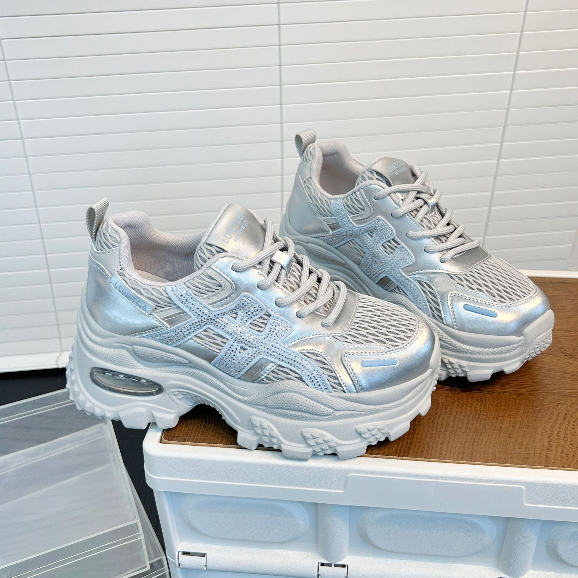 Damen Sportliche Sneakers mit innovativem Mesh-Design und modischer Plattformsohle R&B