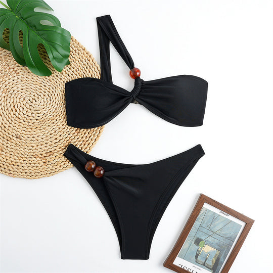 Damen Bikini-Set mit asymmetrischem Halter-Neck und dekorativen Hosenknöpfen R&B
